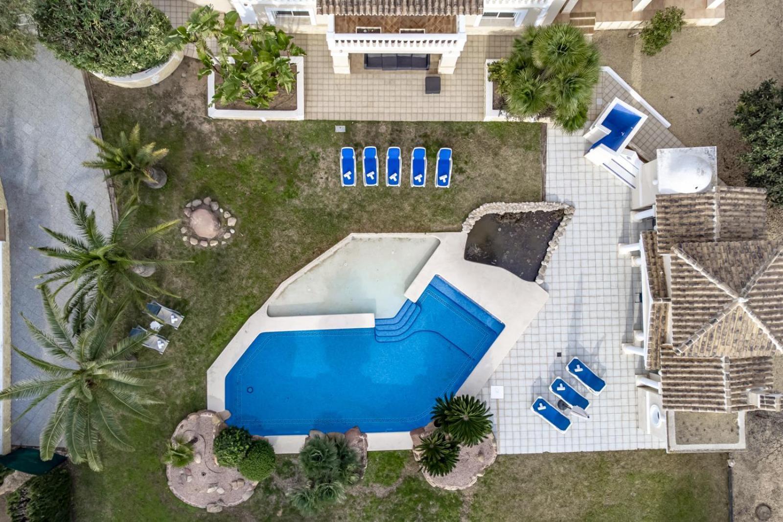 Villas Guzman - Ifach Калпе Екстериор снимка